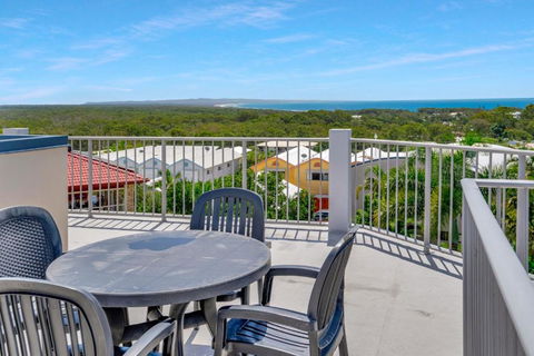 Rainbow Towers 2 Rainbow Beach - Accommodation Noosa 0