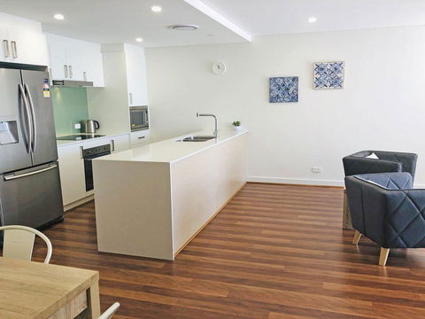 Avra Seabreeze', 503/4-8 Bullecourt Street - Accommodation Noosa 3
