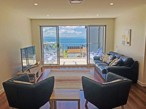 Avra Seabreeze', 503/4-8 Bullecourt Street - Accommodation Noosa 2