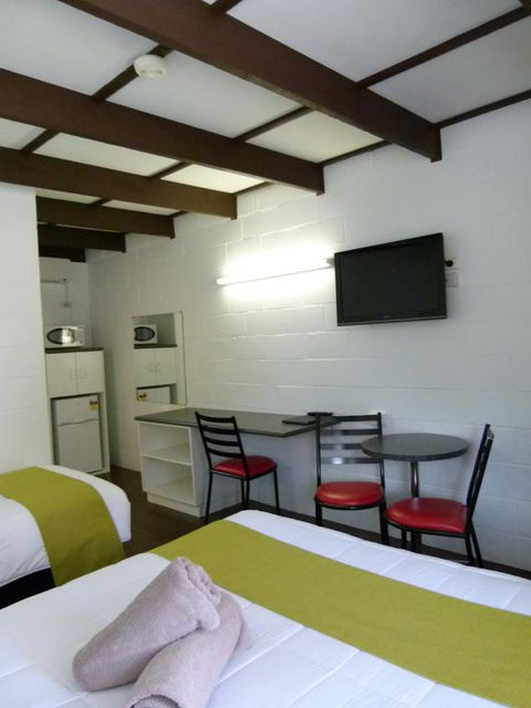 Azalea Motel - Accommodation Noosa 3