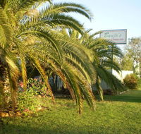 Banjos Overnight And Holiday Units - Accommodation Noosa