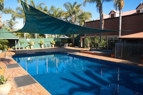 Batemans Bay Marina Resort - Accommodation Noosa 2
