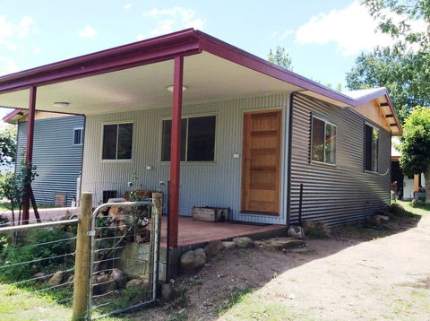 Bay Creek Guest House - Accommodation Noosa 3