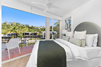 Riverfront 2 Bedroom Penthouse, Steps From Hastings Street - By Stay Noosa with Accommodation Noosa