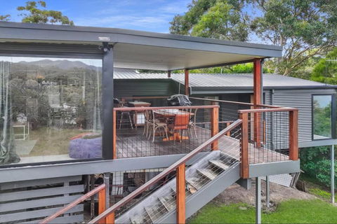 Relax At Goughs Bay - Accommodation Noosa 3