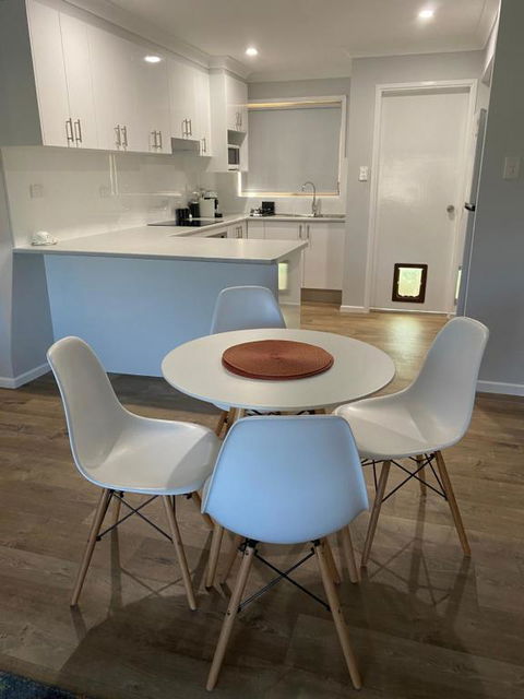 Relax On Ross - Accommodation Noosa 0