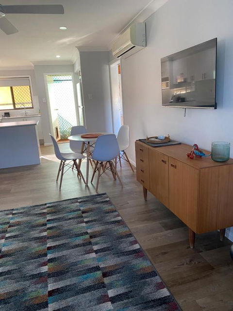 Relax On Ross - Accommodation Noosa 3