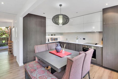 Ren Basera - Accommodation Noosa 1