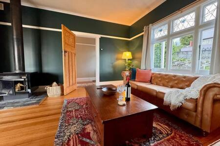 Renovated Cottage Near Cataract Gorge Launceston - Accommodation Noosa 0