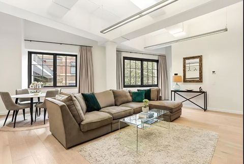 Renovated Warehouse Conversion In Heart Of Sydney - Accommodation Noosa 2