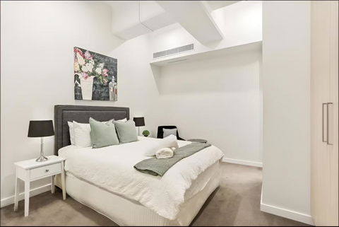 Renovated Warehouse Conversion In Heart Of Sydney - Accommodation Noosa 3