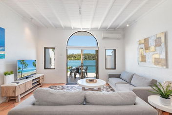Riverside Gem, Noosa Heads with Accommodation Noosa