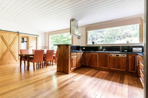 Riverwood Cottage, Accessible Accommodation - Accommodation Noosa 1