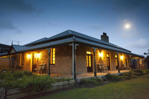Robe House Heritage Accommodation - Accommodation Noosa 0