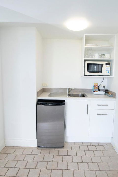 Rockpool Motor Inn - Accommodation Noosa 2
