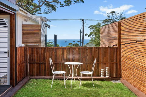 Romanic Garden View 1 Bed Apartment With Ocean Views At Stanwell Tops - Accommodation Noosa 3