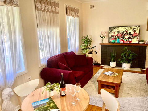Rose End Cozy Apartment - Accommodation Noosa 1