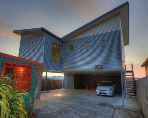 Rosebank Cottage Collection - Accommodation Noosa 2