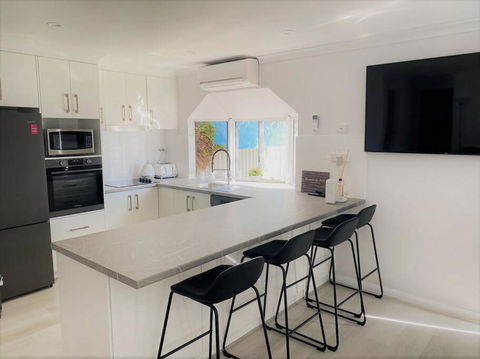Salt & Soul Beach Shack - Accommodation Noosa 3