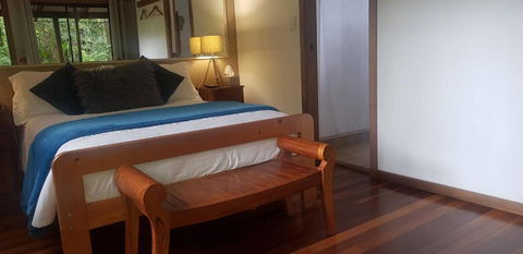 Samurai Beach Bungalows - Port Stephens YHA - Accommodation Noosa 1