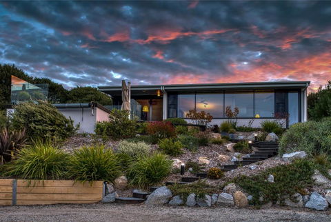 SALT Luxury Couples Villa - Accommodation Noosa 3