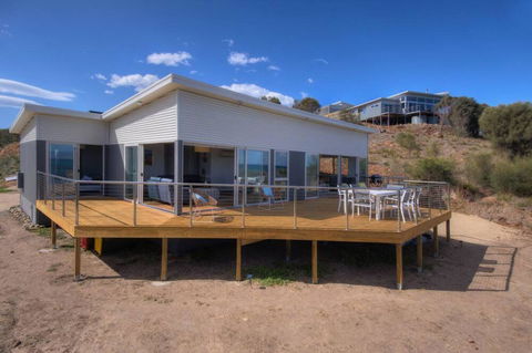Sandbar Beach House - Accommodation Noosa 1