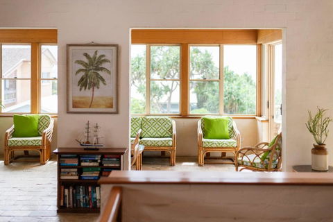 Sandilands One - Oceanstays - Accommodation Noosa 3