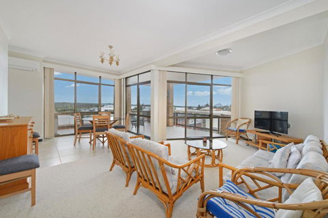 Sandpiper 9 25 Waugh Street - Accommodation Noosa 0