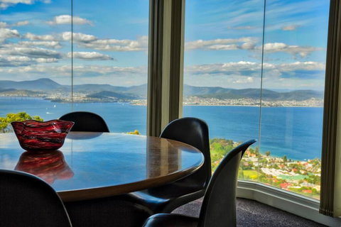 Sandy Bay Townhouse - Accommodation Noosa 0