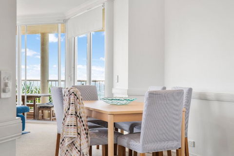 Seamist 6 - Catch The Seamist From Your Penthouse - Accommodation Noosa 3
