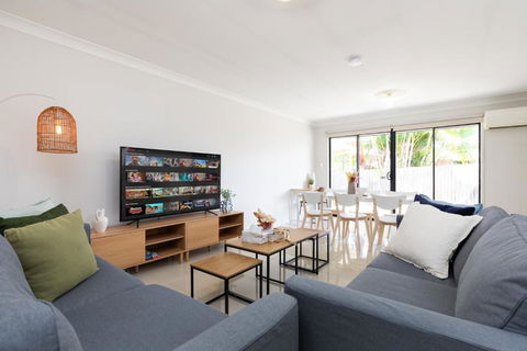 Smart Suites Self Check-in Apartments - S Stockport - Accommodation Noosa 0