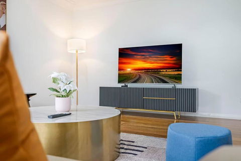 Spacious Family 4BR With Pool Perfect For Groups - Accommodation Noosa 2