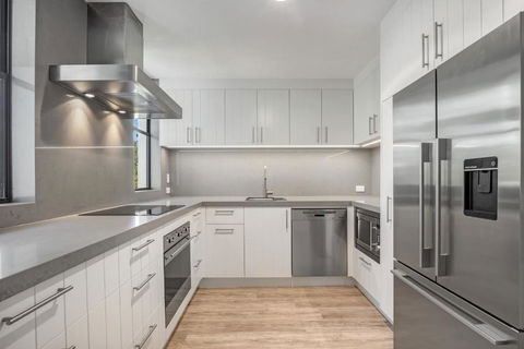 TARA5- UNWIND IN LUXURY - Accommodation Noosa 2
