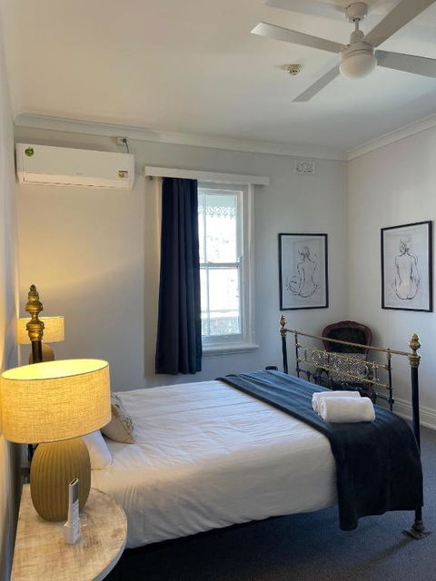 The Bolt Inn - Accommodation Noosa 3