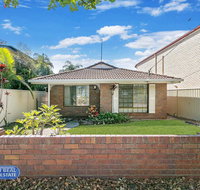 Beachside Holiday Home - Accommodation Noosa