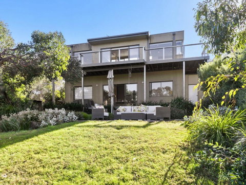 BELLE VUE ANGLESEA - Accommodation Noosa 0