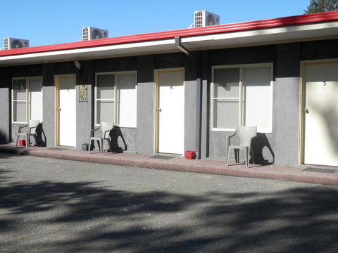 Benjamin Singleton Motel - Accommodation Noosa 1