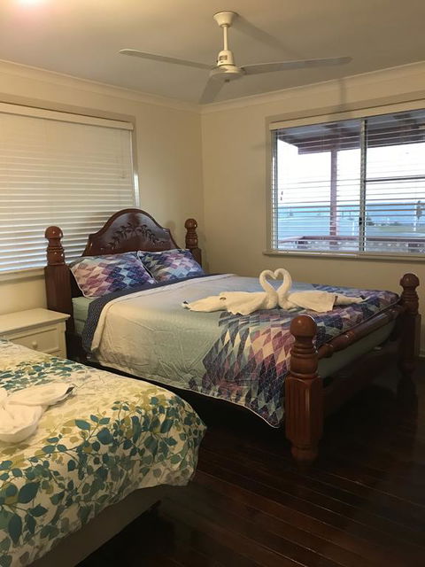 Best Beach Villa - Accommodation Noosa 2