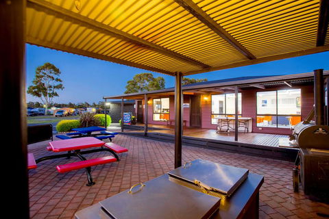 BIG4 Traralgon Park Lane Holiday Park - Accommodation Noosa 3