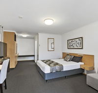 Blue Shades Motel - Accommodation Noosa
