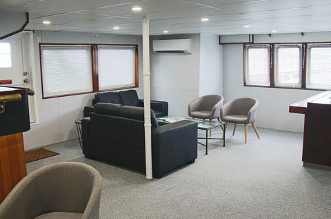 Boatel Cairns - Accommodation Noosa 3