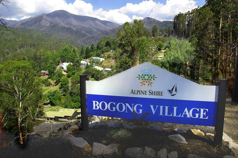 Bogong Village - Accommodation Noosa 0