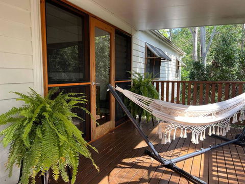 Wattle Bush Retreat - Accommodation Noosa 2