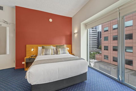 YEHS Hotel Melbourne CBD - Accommodation Noosa 1