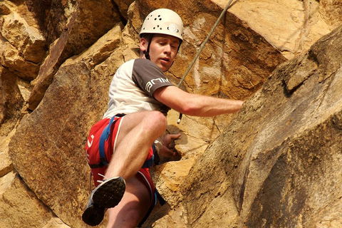 Rock Climbing At The Kangaroo Point Cliffs In Brisbane - Accommodation Noosa 0