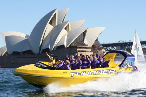 30-Minute Sydney Harbour Jet Boat Ride: Thunder Twist - Accommodation Noosa 3