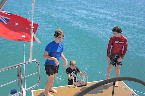 Sailing Curlew Escape On Moreton Bay - Accommodation Noosa 2