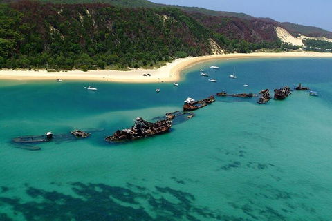 Moreton Island Snorkel And Sandboarding 4WD Day Trip From Brisbane - Accommodation Noosa 1