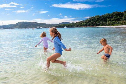 Whitehaven Beach And Daydream Island Cruise - Accommodation Noosa 3