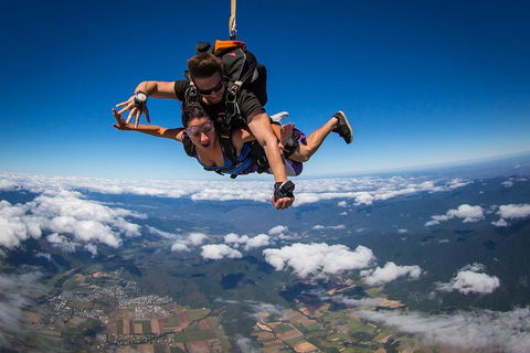 Reef And Rainforest Tandem Sky Dive In Cairns - Accommodation Noosa 3